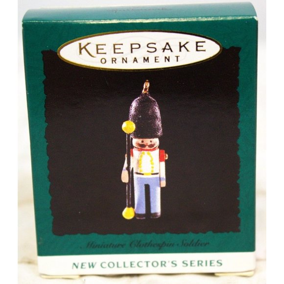 VTG 1995 Hallmark Keepsake Ornament Miniature Clothespin Soldier Collector Serie - Picture 14 of 16